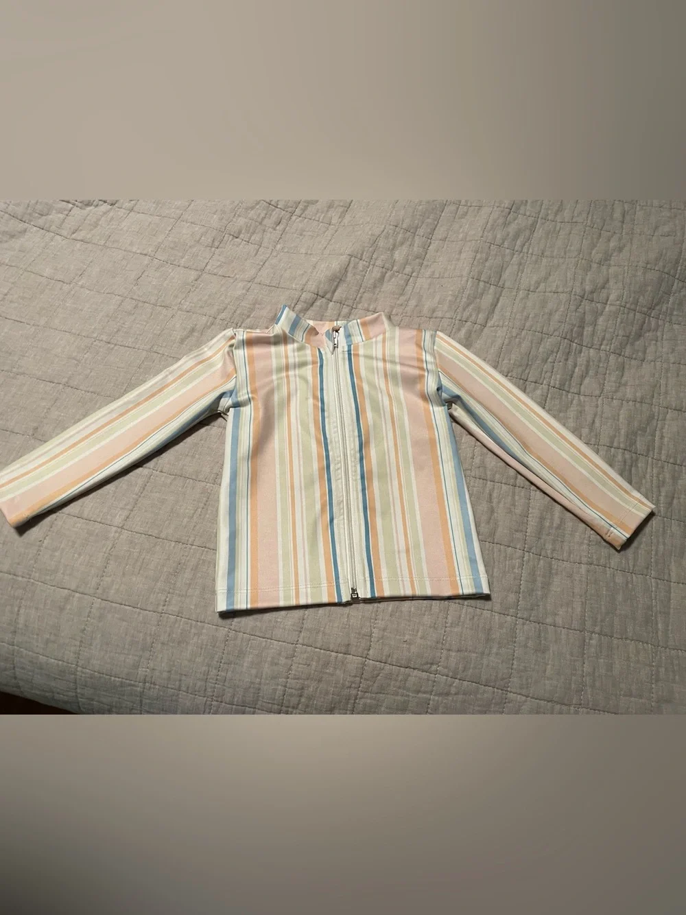 2T Imagine Perry Rashguard - Picture 1 of 3